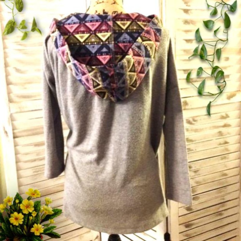 🌺Cardigan Sweater with Patterned Hood